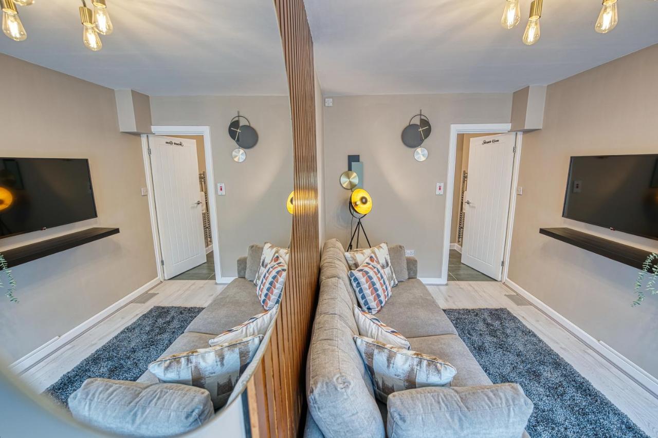 Elegant 5 Bed House - Sleeps 9, Central Solihull, Nec, Jlr, Hs2, Resorts World, Airport Business And Leisure Stays, מראה חיצוני תמונה