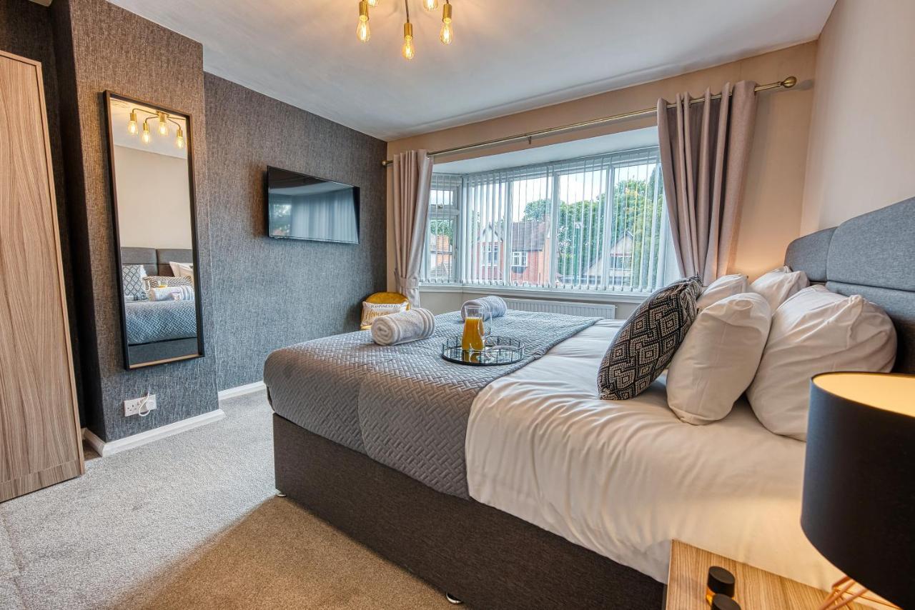 Elegant 5 Bed House - Sleeps 9, Central Solihull, Nec, Jlr, Hs2, Resorts World, Airport Business And Leisure Stays, מראה חיצוני תמונה
