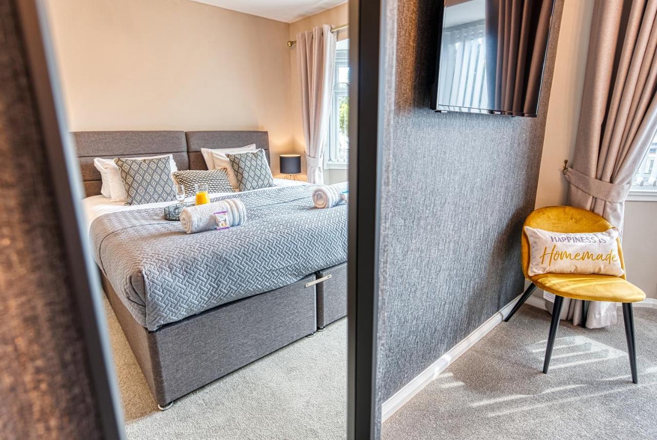 Elegant 5 Bed House - Sleeps 9, Central Solihull, Nec, Jlr, Hs2, Resorts World, Airport Business And Leisure Stays, מראה חיצוני תמונה